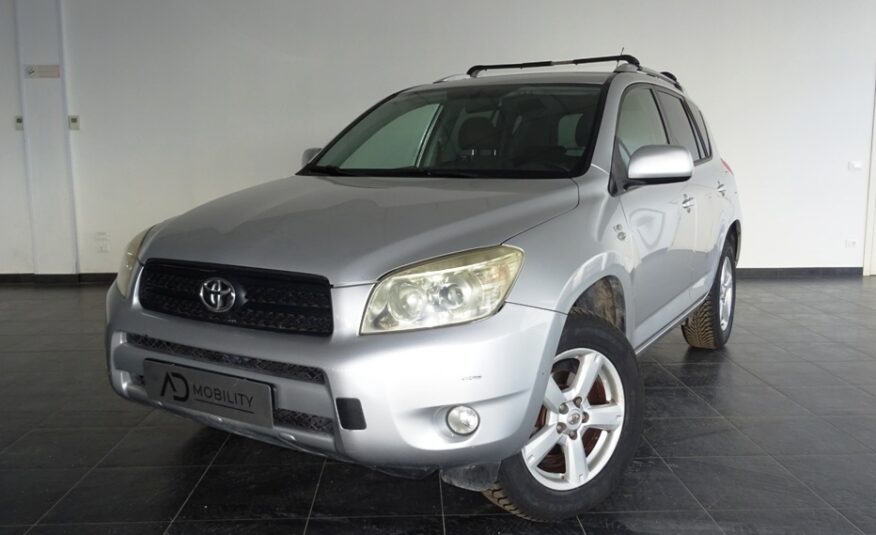 TOYOTA RAV4 2.2 D-4D 136CV