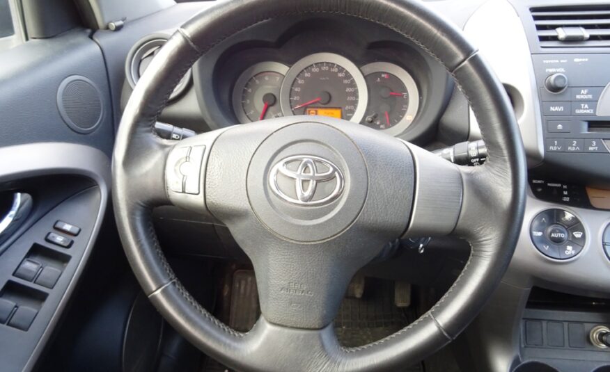 TOYOTA RAV4 2.2 D-4D 136CV