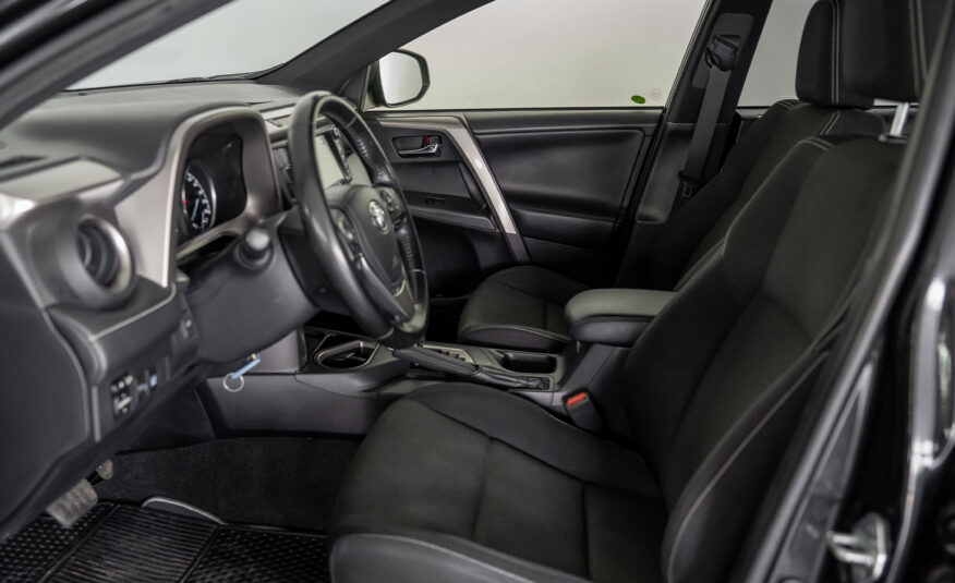 TOYOTA RAV4 2.5 HYBRID DYNAMIC