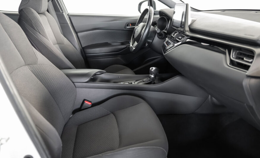 TOYOTA C-HR 1.8 HYBRID ACTIVE