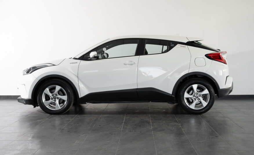 TOYOTA C-HR 1.8 HYBRID ACTIVE