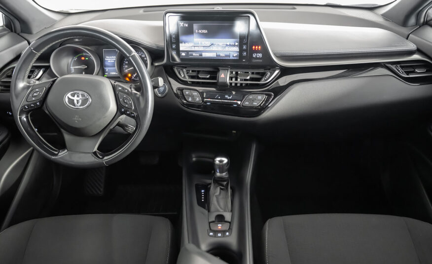 TOYOTA C-HR 1.8 HYBRID ACTIVE