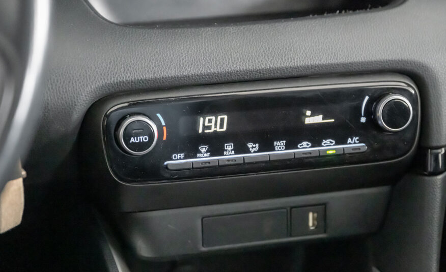 TOYOTA YARIS 1.5 HYBRID TREND