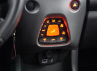 TOYOTA AYGO 1.0 X-PLAY