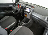 TOYOTA AYGO 1.0 X-PLAY