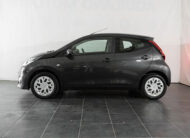 TOYOTA AYGO 1.0 X-PLAY
