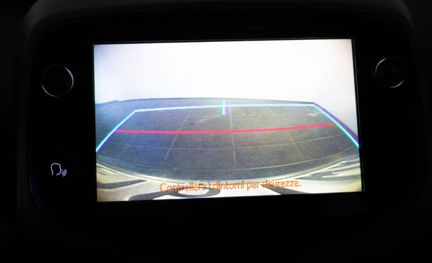 TOYOTA AYGO 1.0 X-PLAY