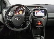 TOYOTA AYGO CONNECT 1.0 X-PLAY