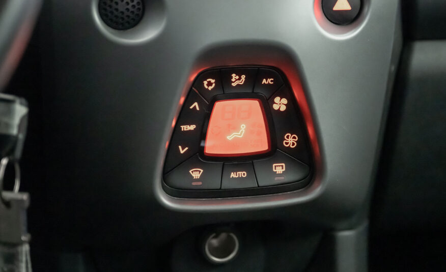 TOYOTA AYGO CONNECT 1.0 X-PLAY