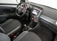 TOYOTA AYGO CONNECT 1.0 X-PLAY