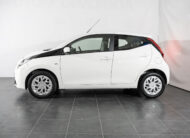 TOYOTA AYGO CONNECT 1.0 X-PLAY