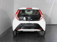 TOYOTA AYGO CONNECT 1.0 X-PLAY