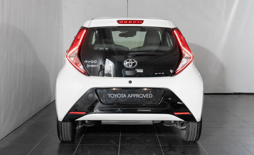 TOYOTA AYGO CONNECT 1.0 X-PLAY