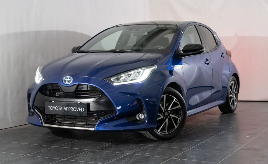 TOYOTA YARIS 1.5 HYBRID LOUNGE