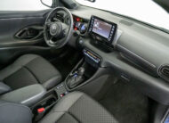 TOYOTA YARIS 1.5 HYBRID LOUNGE