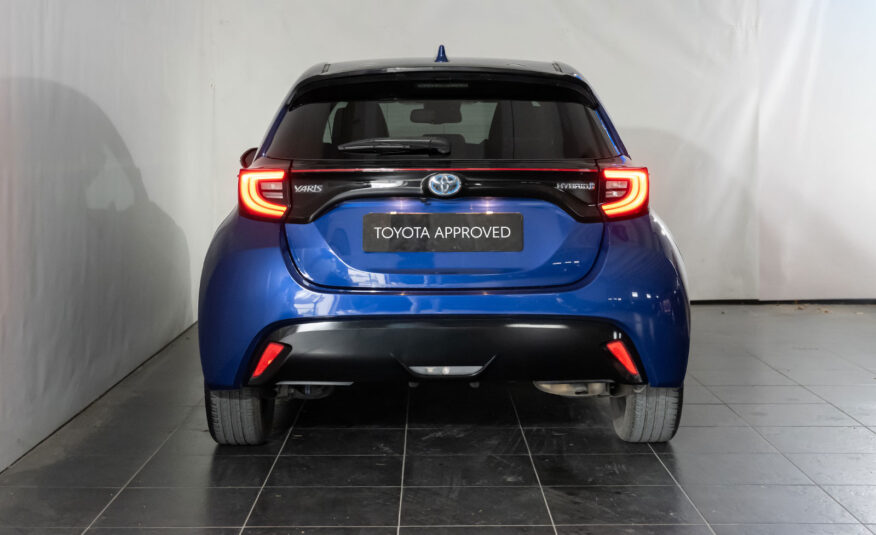 TOYOTA YARIS 1.5 HYBRID LOUNGE