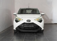 TOYOTA AYGO CONNECT 1.0 X-PLAY