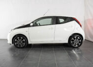 TOYOTA AYGO CONNECT 1.0 X-PLAY