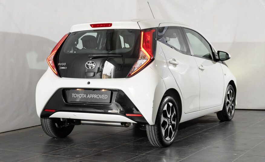 TOYOTA AYGO CONNECT 1.0 X-PLAY